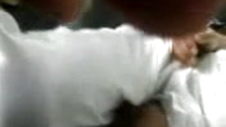 POV ଗୁଡ଼ାକ ପର୍ଣ୍ଣରେ ସ୍ଲଟ୍ କ୍ୟାଣ୍ଡି ପ୍ରେମ