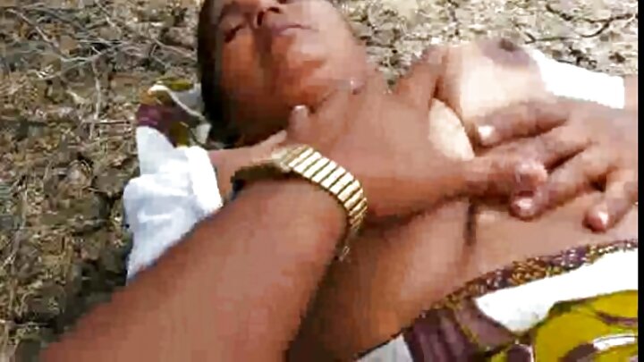 ଏକ ରୁଷୀୟ ସ୍ଲଫ୍ ଦୁଇ ସାଥୀଙ୍କ ସହିତ ତାଙ୍କ ପ୍ରେମିକଙ୍କୁ ଠକିଲା