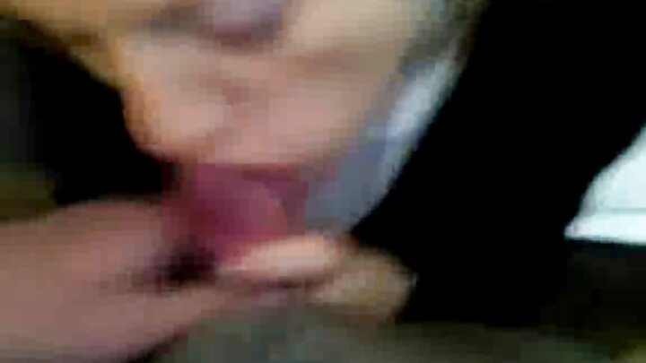 ଓରାଲ୍ ସେକ୍ସ ଫୋରପ୍ଲେ ସହିତ କିଶୋର ପର୍ଣ୍ଣ FFM